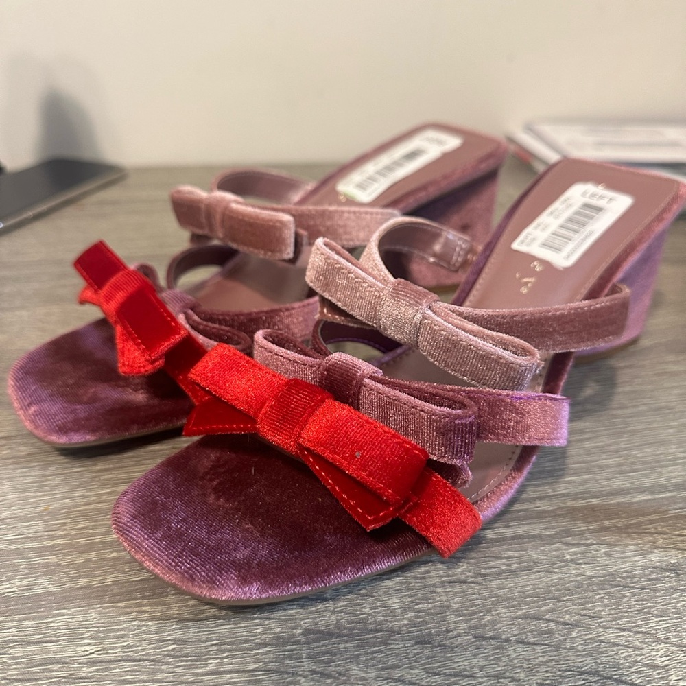 Copper key sandals. Size 9.5. NWT